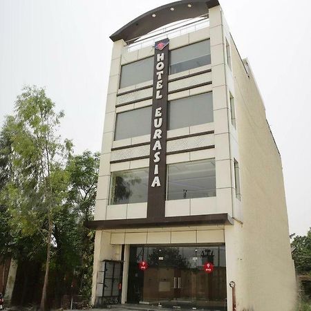 Hotel Eurasia Zirakpur Exterior photo